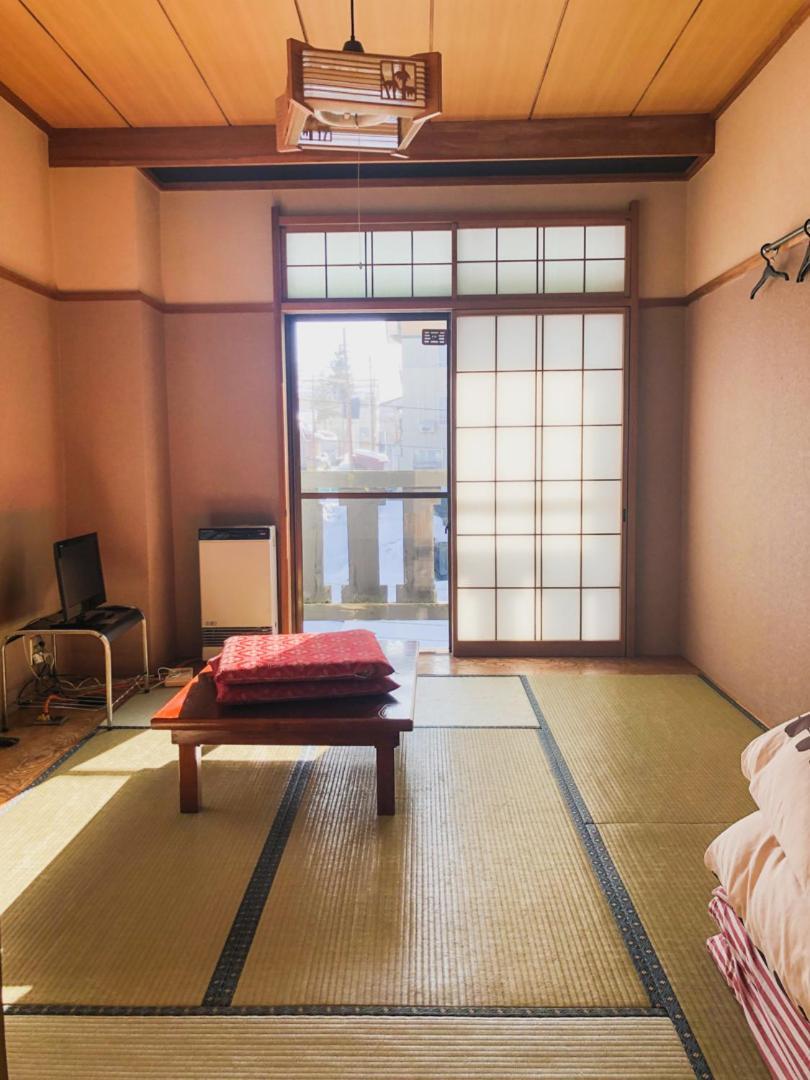 Onsen Yado Echo Hotel Myoko Exterior photo